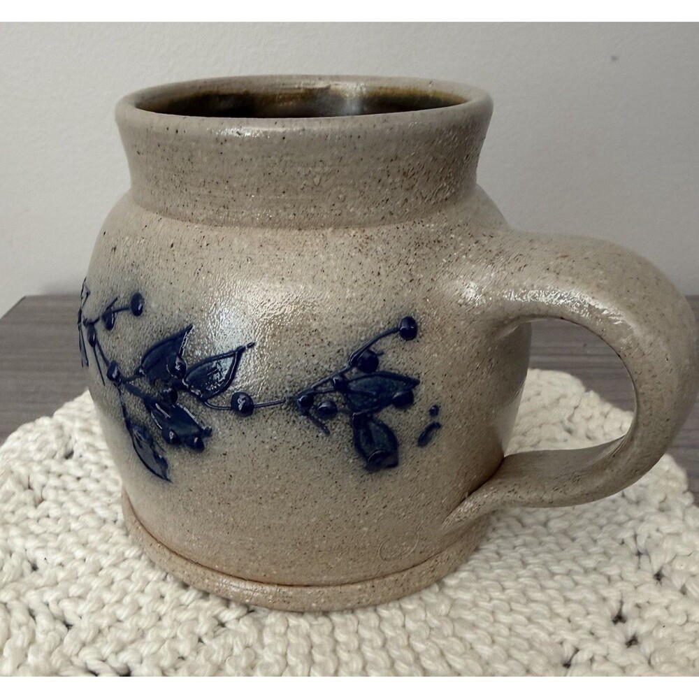 Salmon Falls Pottery Stoneware Cider Mug Blueberry Vine HTF VINTAGE 2001 USA - Picture 2 of 9